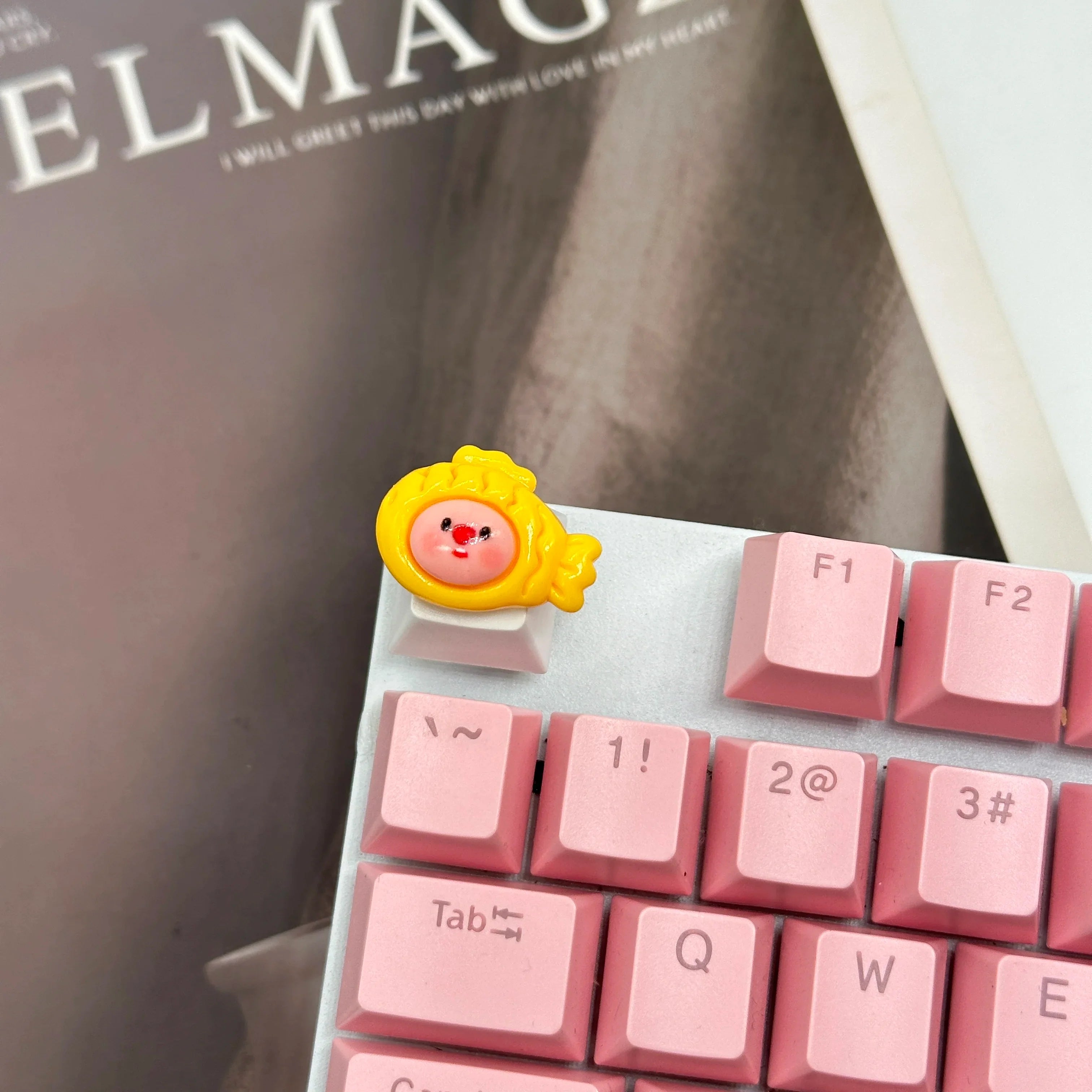 Μπρελόκ Χειροποίητο Ρητίνη Μπρελόκ Μηχανικό Πληκτρολόγιο Μπρελόκ Cute Beaver Loopy Προσαρμοσμένα αξεσουάρ παιχνιδιού Δώρα διακόσμησης